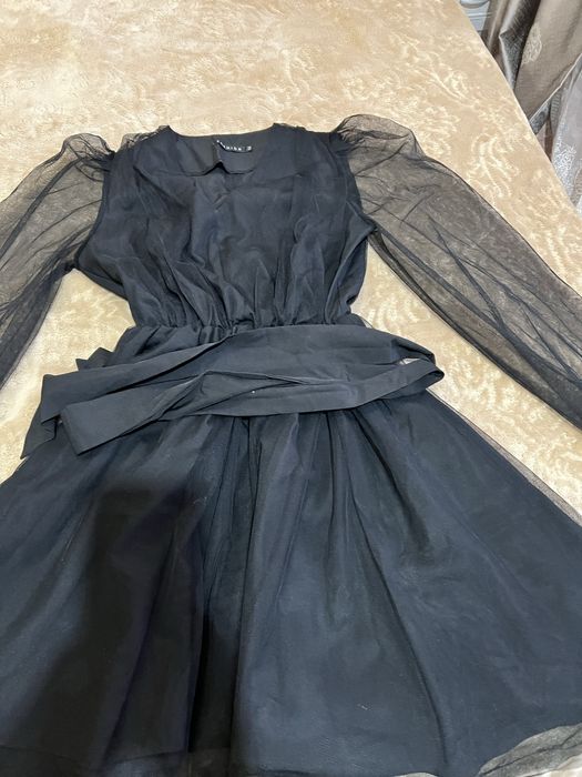 Продам красивое платье