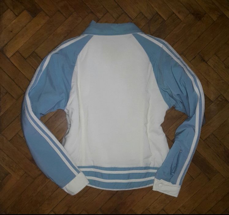 Оригинално дамско яке Adidas размер S