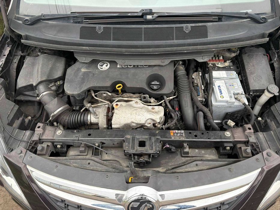 Zafira C Tourer B20DTH зафира б б20дтх на части