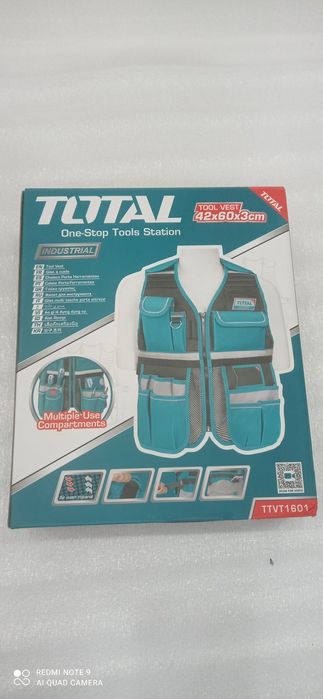 Желет строительный Total