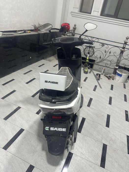 Skuter elektron sotiladi