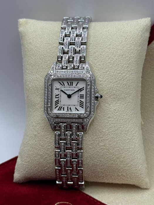 Cartier Panthere Medium Diamond