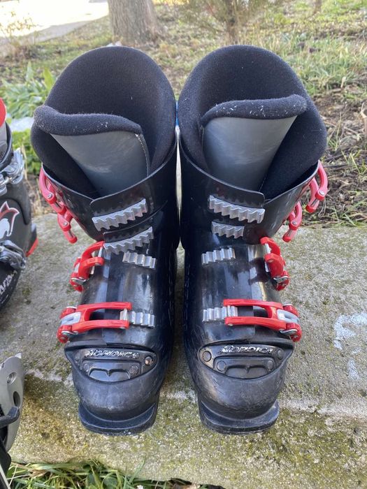 Комплект детска ски екипировка