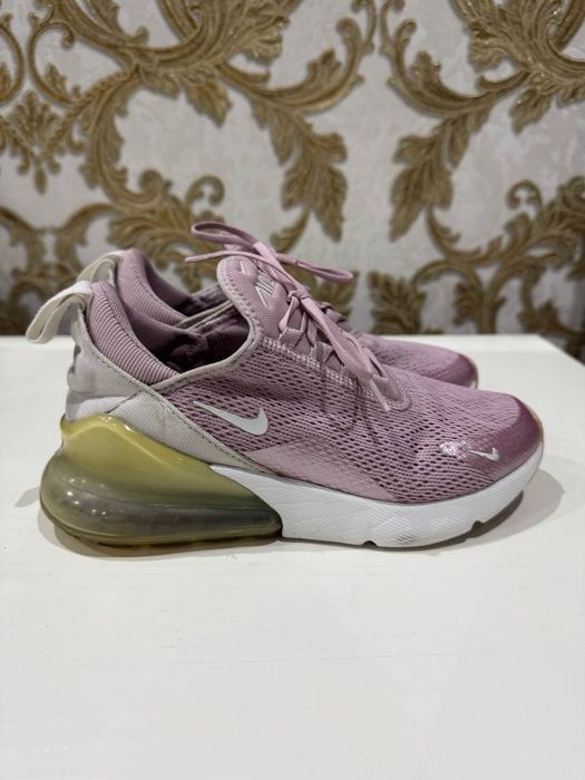 Кроссовки Nike Air 270, оригинал, б/у 36-36,5 размер