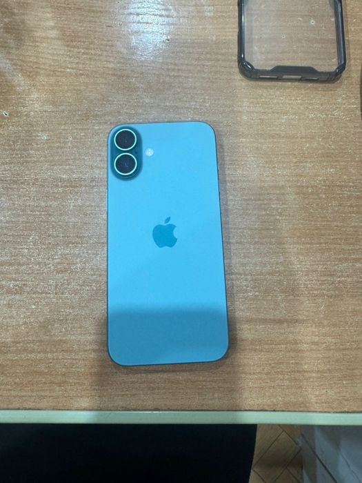 Айфон 16 плюс телефон