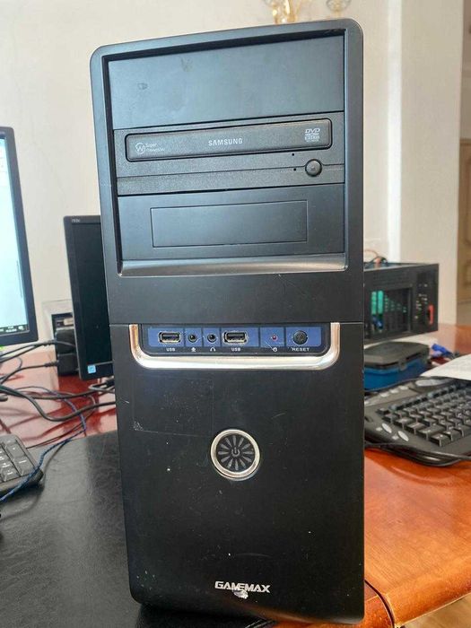 Продам компьютер в комплекте