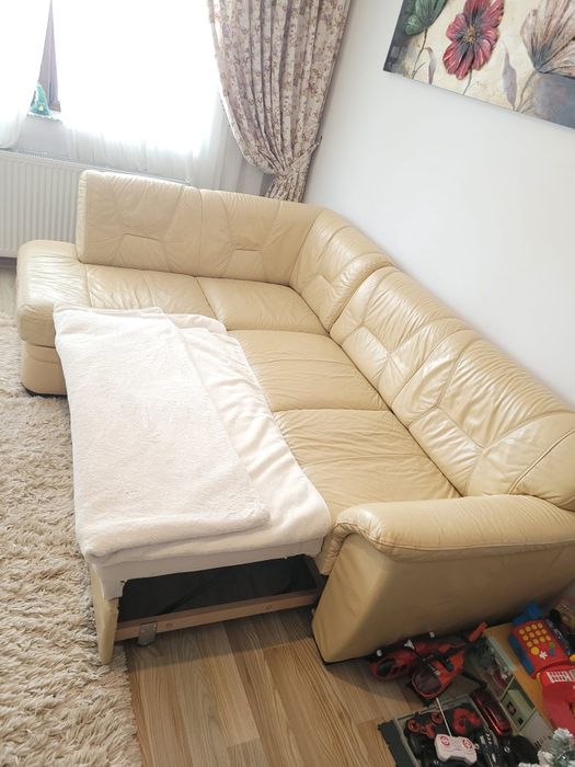 Vand colțar din piele naturala