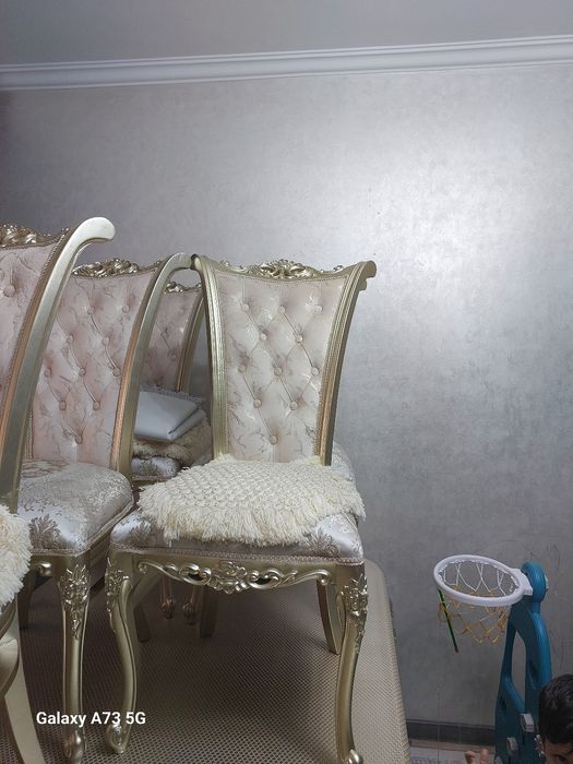 Срочно продается стол стул