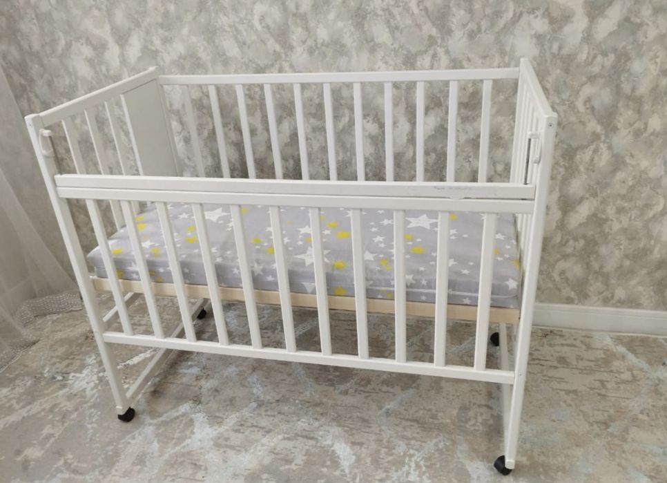 Продам детский манеж