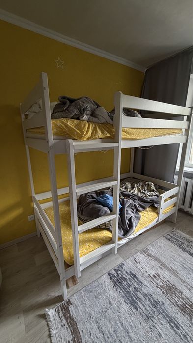 Продам кровать двухярусная детская