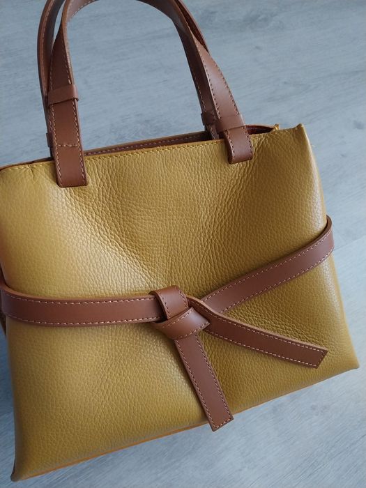 Чанта естествена кожа цвят горчица