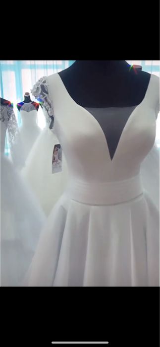 Свадебное платье