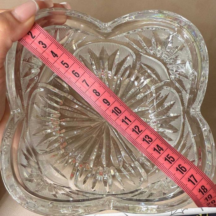 Хрустальная ваза