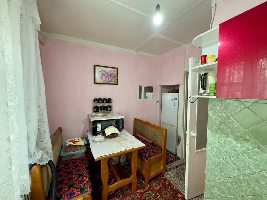 Продаётся 3/2/2 спутник 8