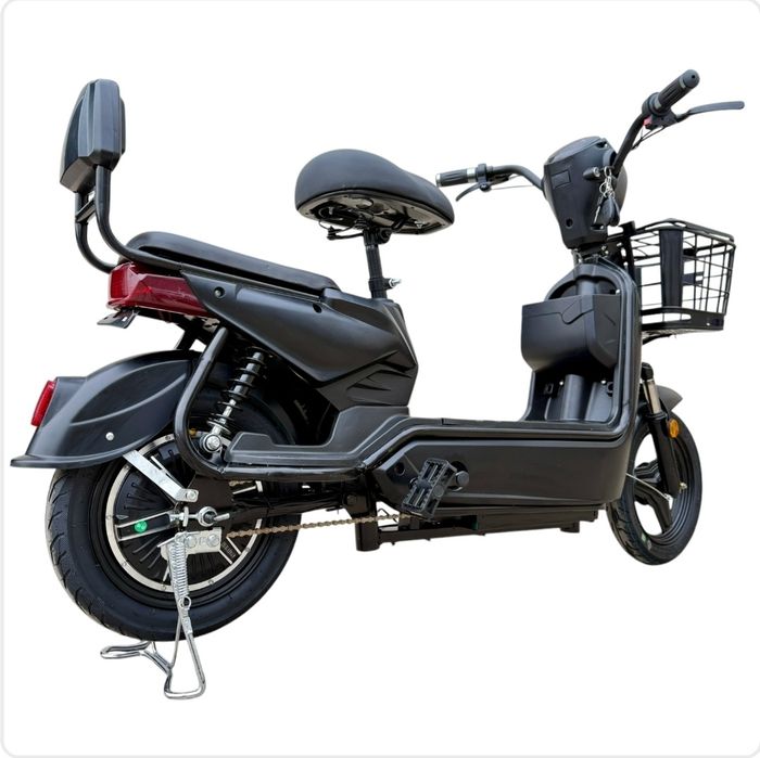 Scutere electrice cu pedale noi fara permis