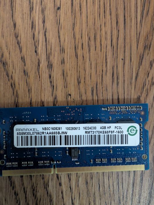 SSD 128 GB si 4 GB RAM DDR3