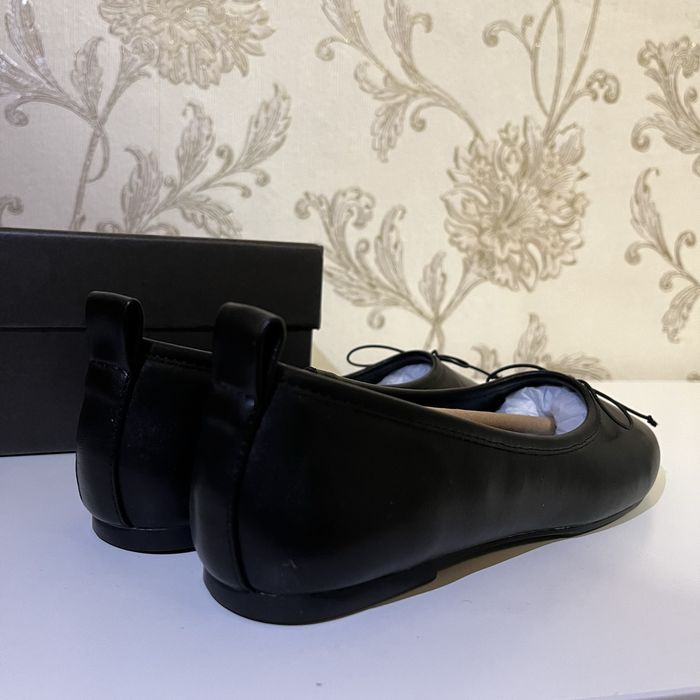 Продам  новые балетки