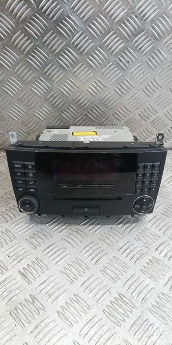 CD Mercedes C-Class W203 2002г.