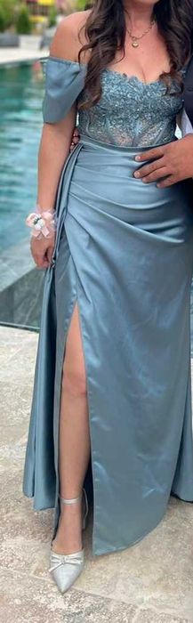 Дълга официална рокля