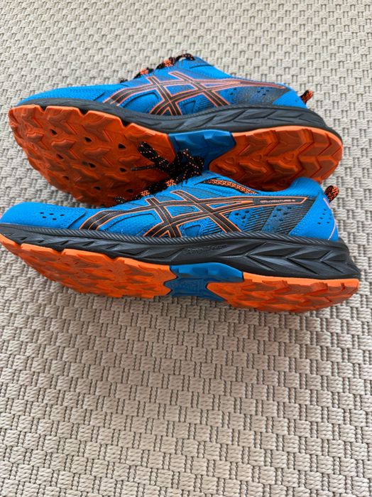 Adidasi Asics 44