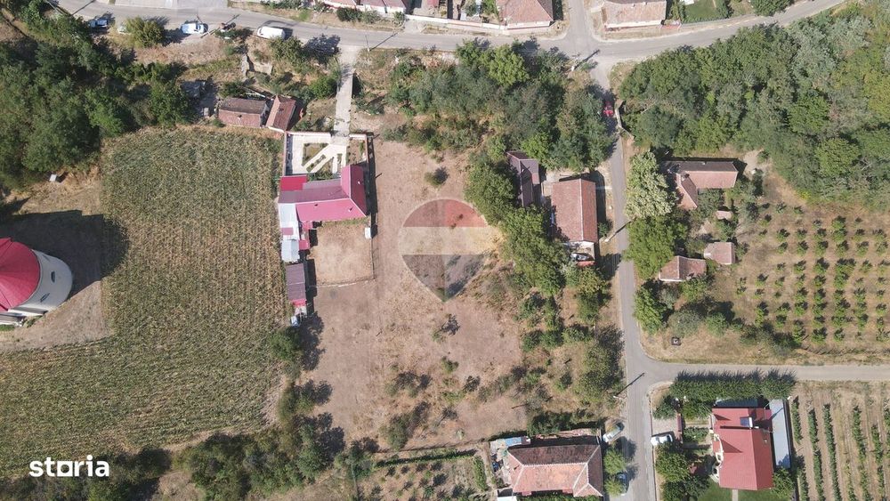 Teren intravilan 896 mp pentru casa in Siria la Soseaua spre Cetate