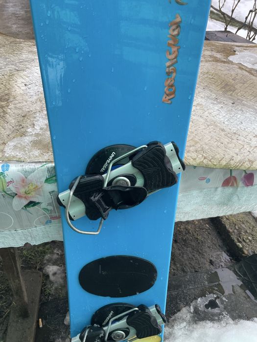 Snowboard. 147cm. Usor negociabil