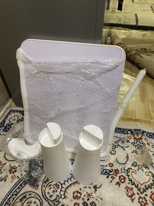 Стол для всего.