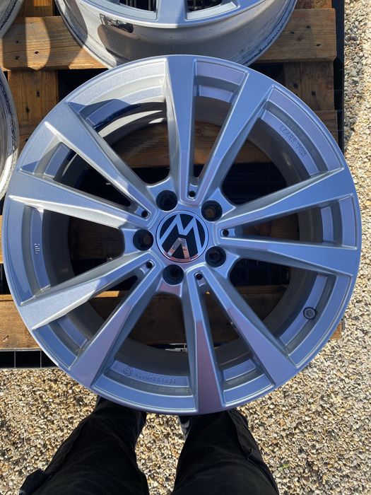 18 цола 5 х 112 мм Ауди , Audi A 6 Фолксвагвн Пасат , VW , Шкода