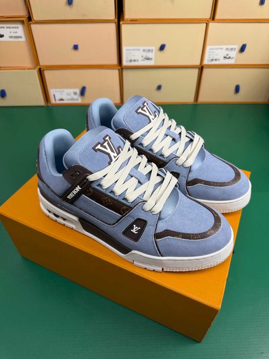 Adidasi Louis Vuitton Trainer Premium