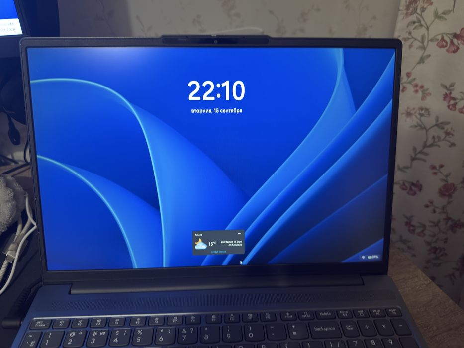 IdeaPad Slim 3 15IRH10