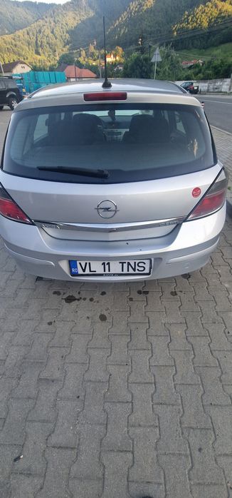 Opel astra h hatcback