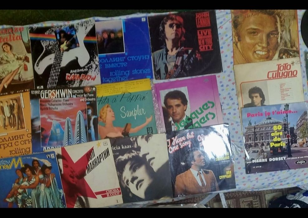 Okazie!Vand  dublu deck Sony +discuri vinil