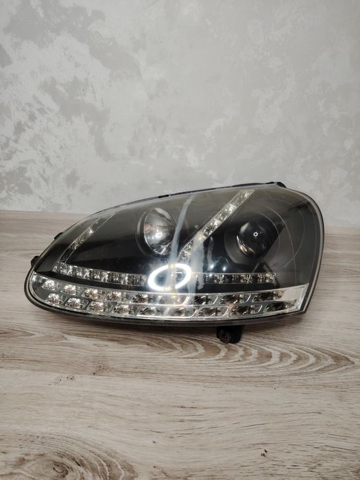 Фары гольф5,джета 5