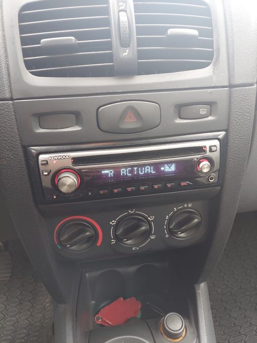 Renault Clio,unic proprietar
