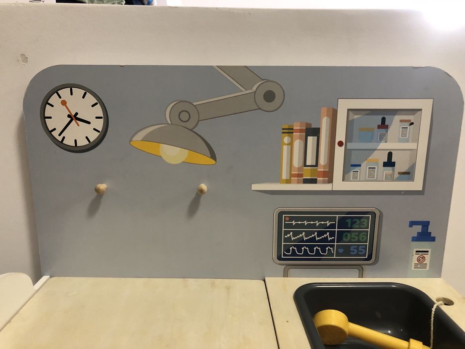 Cabinet veterinar din lemn – jucărie copii