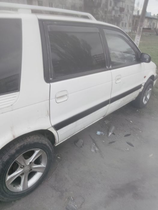 Продам машину mitsubishi
