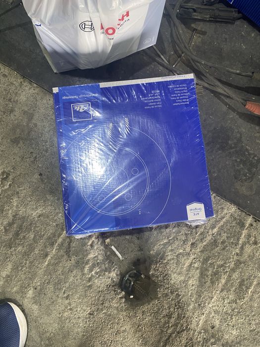 Дискове и накладки ATE за W211 мерцедес