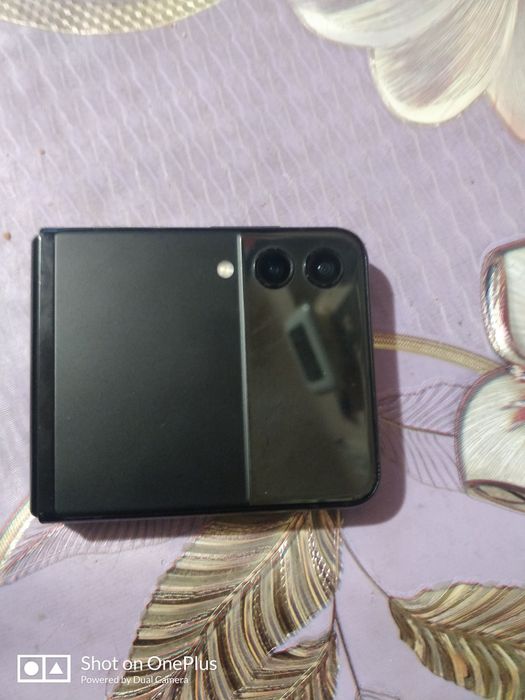 Samsung z flip 3   5G