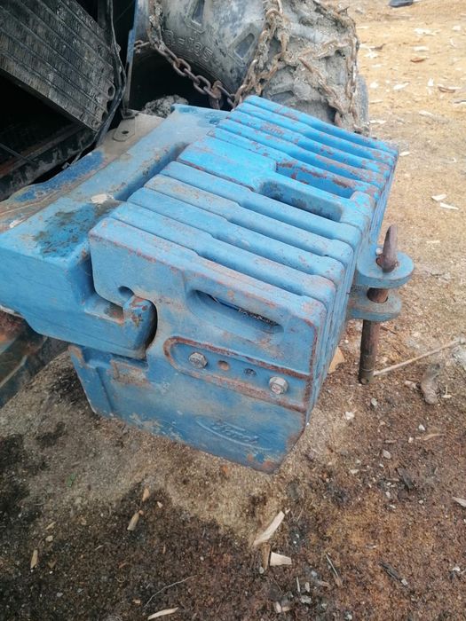 Greutăți tractor Ford , New Holland