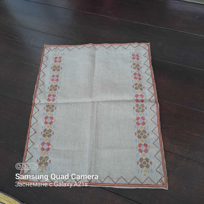 Декоративни покривки за маса