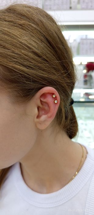 Mutloqo og'riqsiz Quloq Burun teshamiz