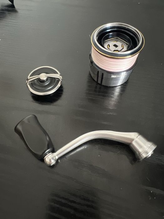 Daiwa certate 19  2500s-xh modificată