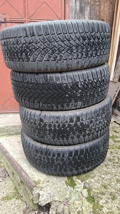 Anvelope Bridgestone Blizzak 215 60 16