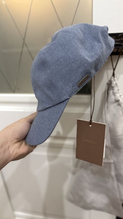 Кепка Corneli продам