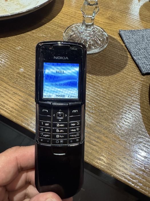 Nokia 8800 классик