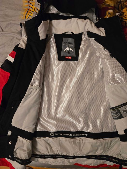 Продавам ново яке М