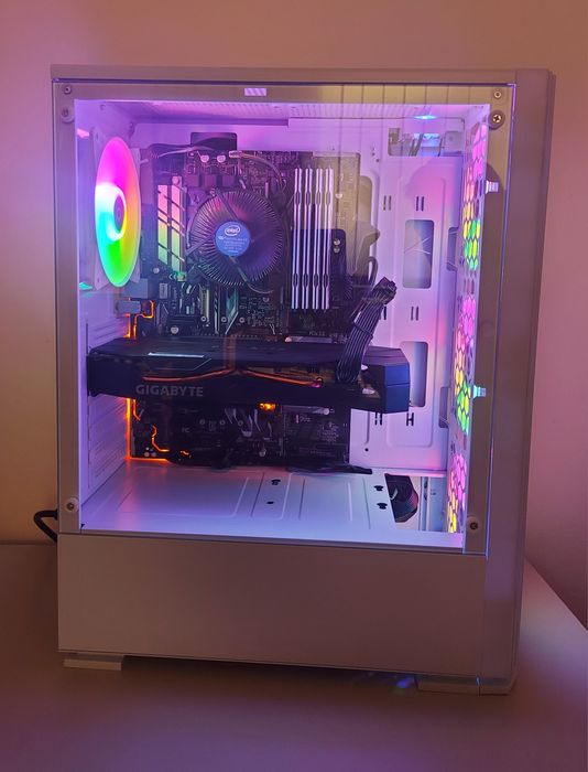 Sistem PC Gaming Calculator Gaming Intel I7 6700 16GB RX 5700XT SSD