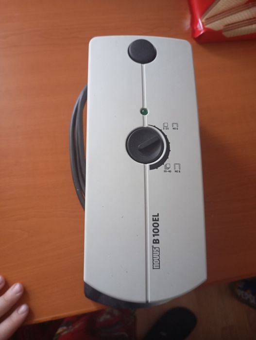 Vând Mașina de capsat profesionala