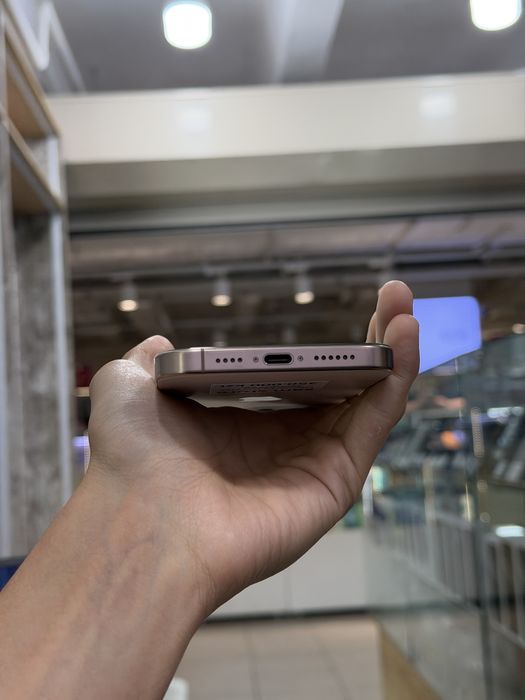 Продам Iphone 16 pro max 256GB 89%