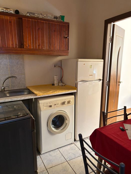 Garsonieră Metrom de vânzare